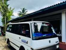 Nissan Caravan 1985 Van