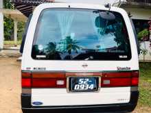 Nissan Caravan 1986 Van