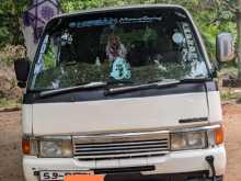 Nissan Caravan 1987 Van