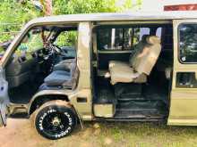 https://riyasewana.com/uploads/nissan-caravan-1988-1420371712353.jpg