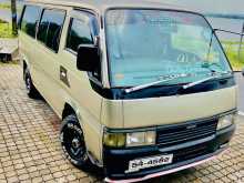 Nissan Caravan 1988 Van