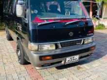 Nissan Caravan 1988 Van