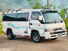 Nissan Caravan 1989 Van