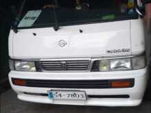 Nissan Caravan 1989 Van