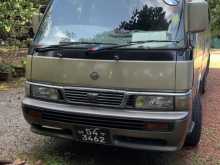 Nissan Caravan 1989 Van