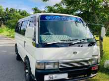 Nissan Caravan 1989 Van