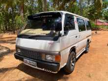 Nissan Caravan 1990 Van