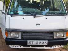 Nissan Caravan 1990 Van