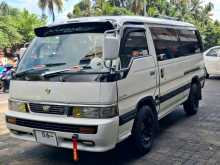 Nissan Caravan 1990 Van