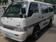 Nissan Caravan 1990 Van