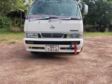 Nissan Caravan 1991 Van