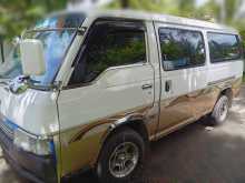 Nissan Caravan 1991 Van