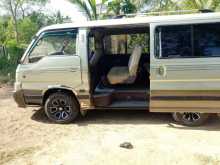 Nissan Caravan 1991 Van