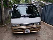 Nissan Caravan 1991 Van