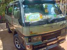 Nissan Caravan 1991 Van