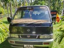 Nissan Caravan 1991 Van