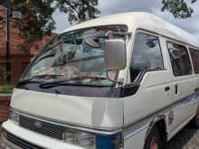 Nissan Caravan 1991 Van