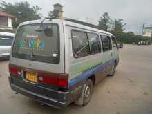 Nissan Caravan 1991 Van