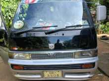 Nissan Caravan 1991 Van