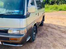 Nissan Caravan 1991 Van