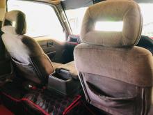 https://riyasewana.com/uploads/nissan-caravan-19917096616.jpg