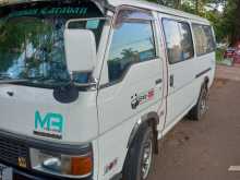 Nissan Caravan 1992 Van