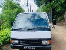 Nissan Caravan 1992 Van