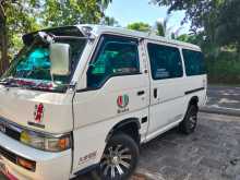 Nissan Caravan 1992 Van