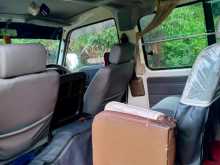https://riyasewana.com/uploads/nissan-caravan-1992-1817133312204.jpg