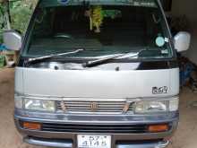 Nissan Caravan 1992 Van