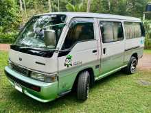 Nissan Caravan 1992 Van