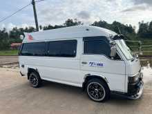 Nissan Caravan 1992 Van