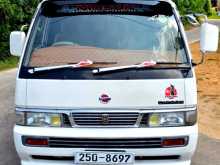 Nissan Caravan 1992 Van