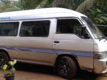 Nissan Caravan 1992 Van