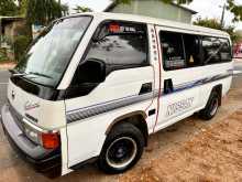 Nissan Caravan 1992 Van