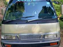 Nissan Caravan 1992 Van