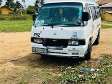 Nissan CARAVAN 1992 Van