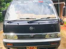 Nissan Caravan 1992 Van