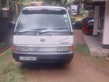 Nissan Caravan 1992 Van