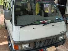 Nissan Caravan 1992 Van