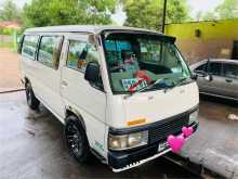 Nissan Caravan 1992 Van