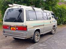 Nissan Caravan 1993 Van