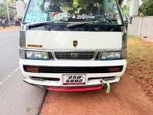 Nissan Caravan 1993 Van