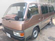 Nissan Caravan 1993 Van