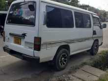 Nissan Caravan 1993 Van
