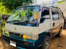 Nissan Caravan 1993 Van