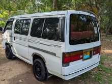 Nissan Caravan 1993 Van