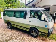 Nissan Caravan 1993 Van