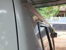 https://riyasewana.com/uploads/nissan-caravan-1994-118571712793.jpg