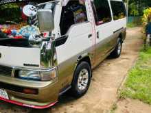Nissan Caravan 1994 Van